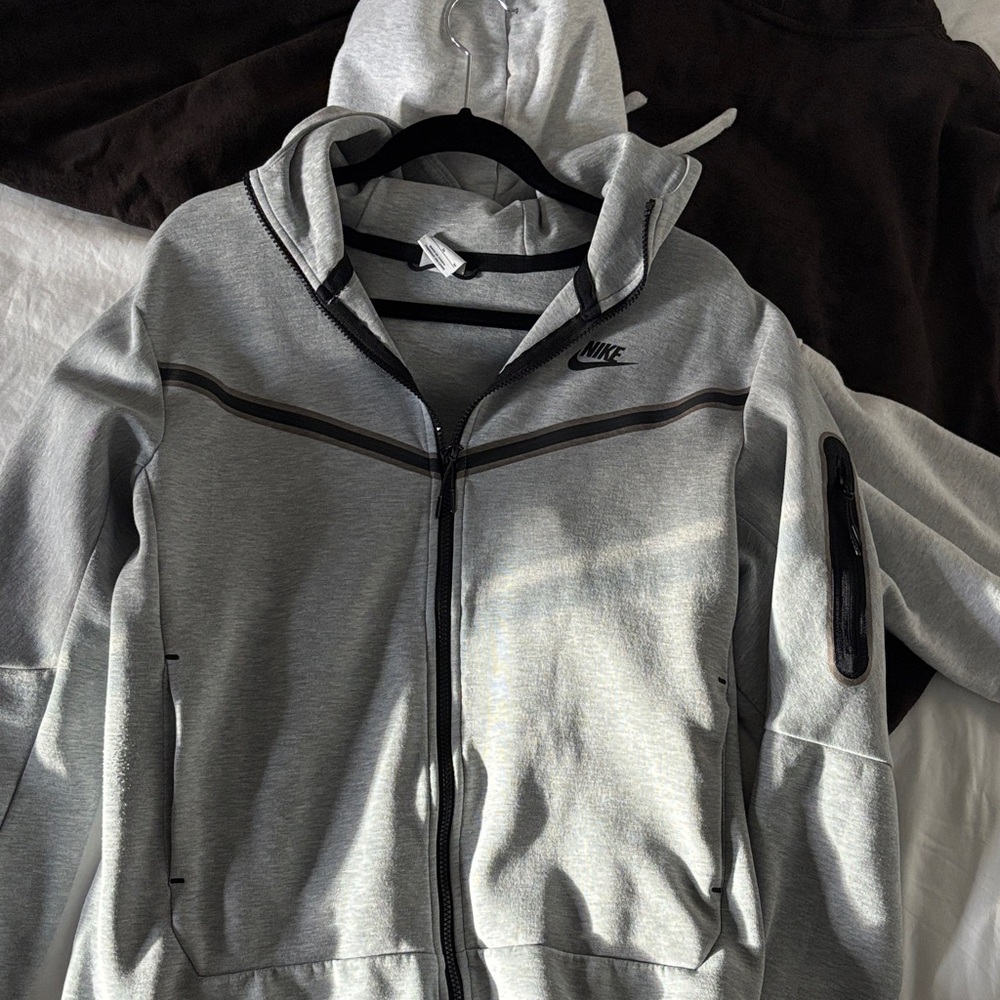 Nike Light Gray Full-Zip Jacket
